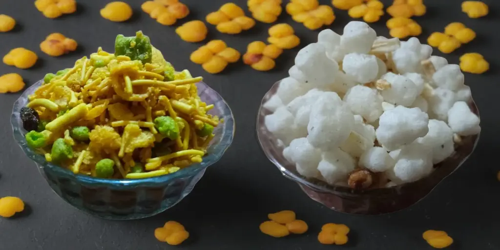 AJ Quality Bazaar's Cornflakes & Shabudana Chuvda Combo